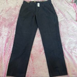 Banana republic relaxed tapered fit pants